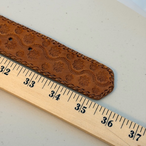 Handcrafted leather and woven concho belt women M - Picture 5 of 9